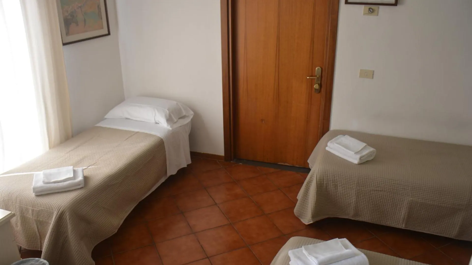 Hotel Cordova Florens 2*,  Italien