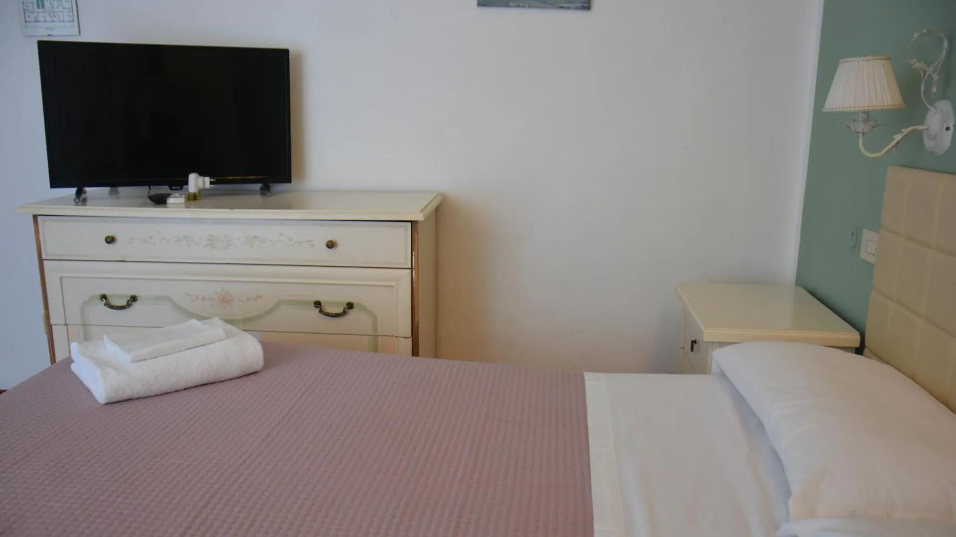 Hotel Cordova Florens 2*,  Italien