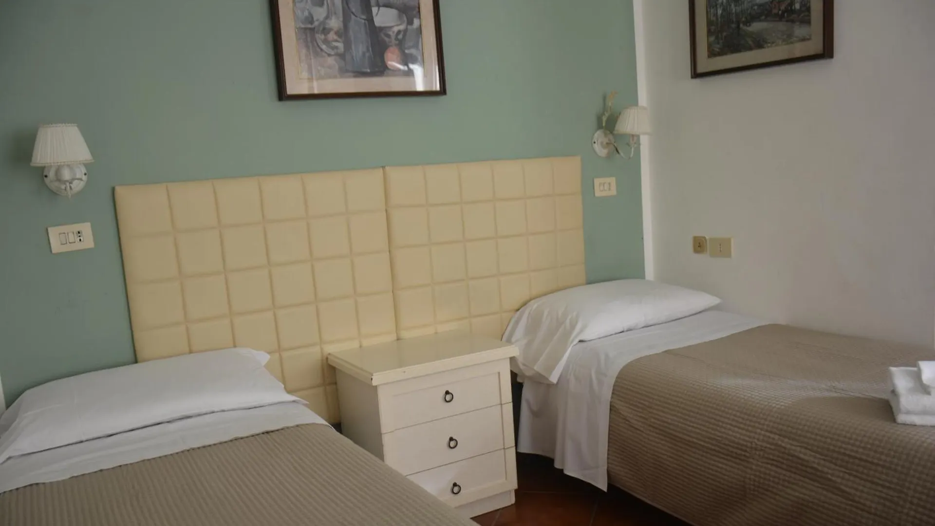 Affittacamere Mannolini Firenze Italia