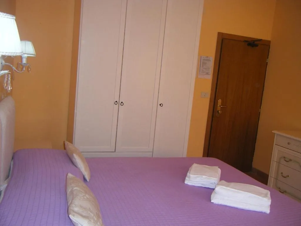 Affittacamere Mannolini Firenze Hotel
